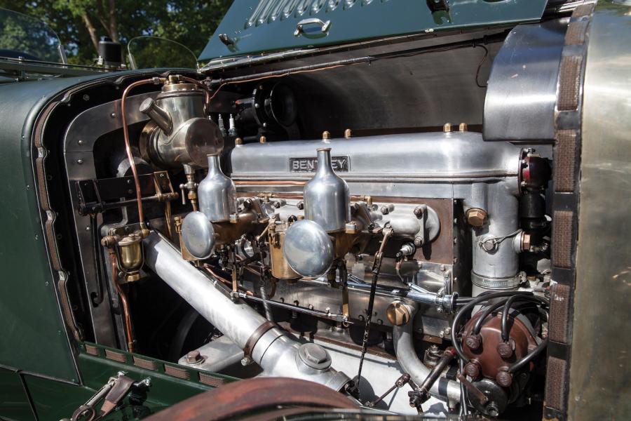 Моторный отсек Bentley 4&frac12;-Litre Tourer by Cadogan 1927 года  (фото 11 из 11)